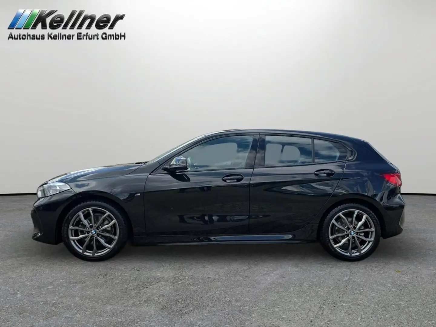 BMW 118 i Aut.+M-Sport+Pano+Klimaaut.+Sitzhzg. Schwarz - 2