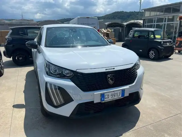 Peugeot e-2008 2008 II 2023 2008 50 kWh Active