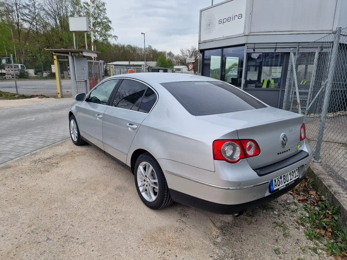 Volkswagen Passat Passat 1.6 FSI Comfortline Top Zustand (LESEN) Silber - 2