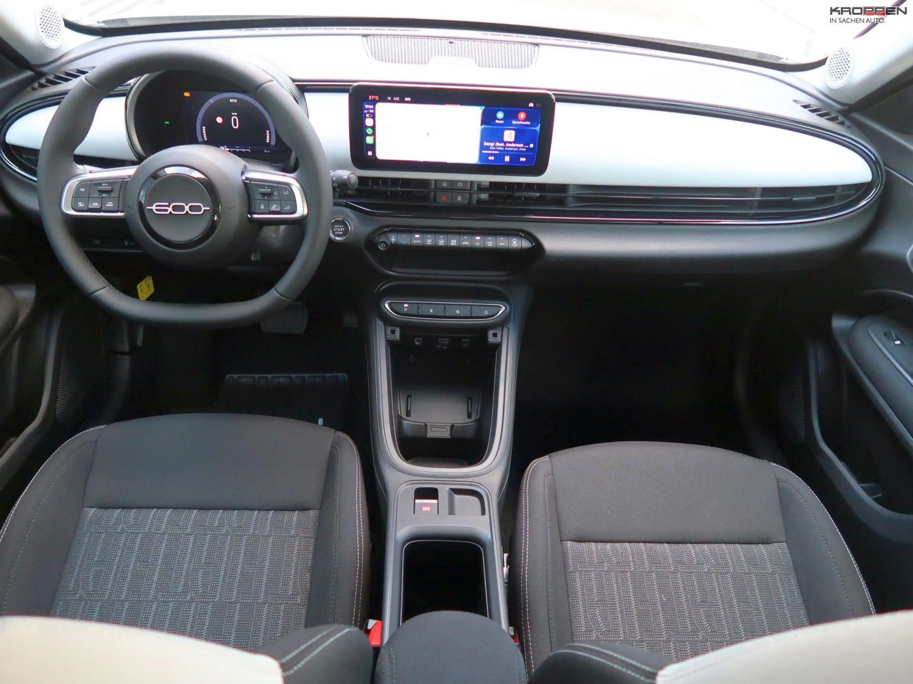 Fiat 600 Hybrid Business Edition Kamera Carplay — photo 7