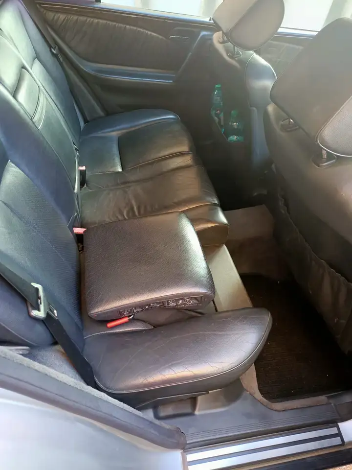 Mercedes-Benz E 300 T TD Avantgarde, foto 6