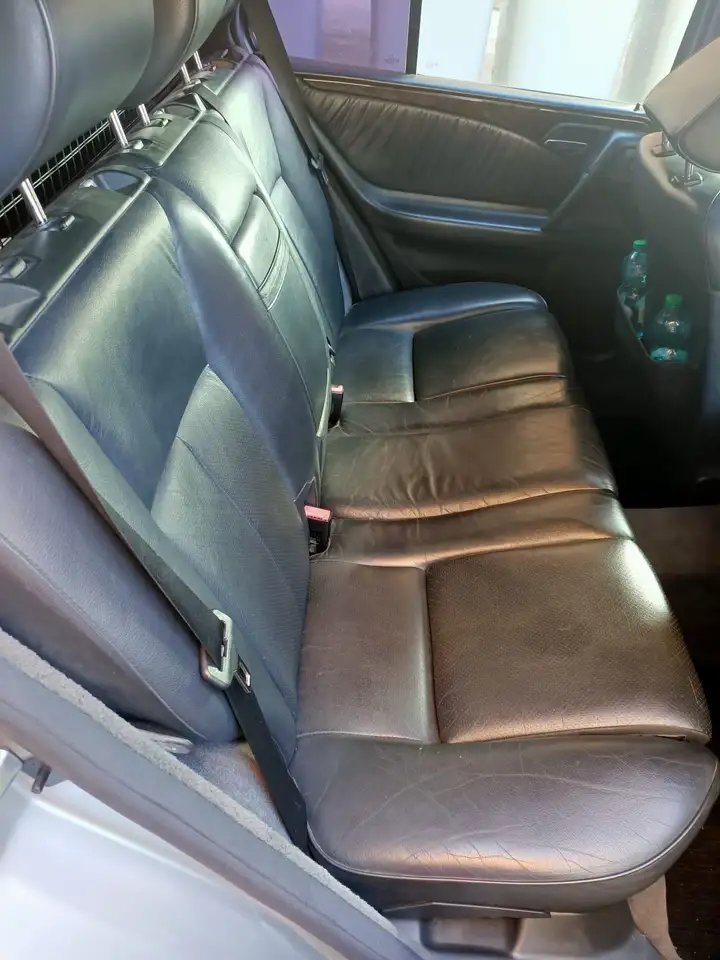 Mercedes-Benz E 300 T TD Avantgarde, foto 3