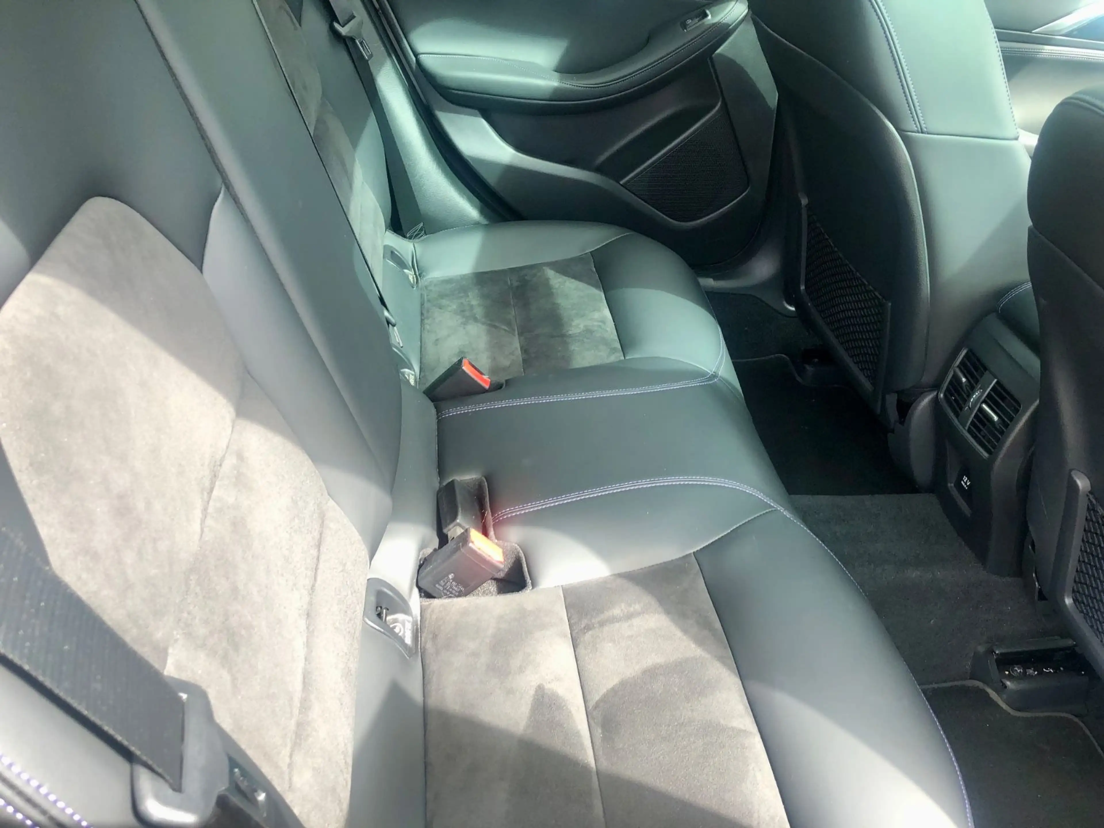 Infiniti Q30 1.6 LUXE/LED/Navi/Panorama/Sitzhz/Kamera — photo 8