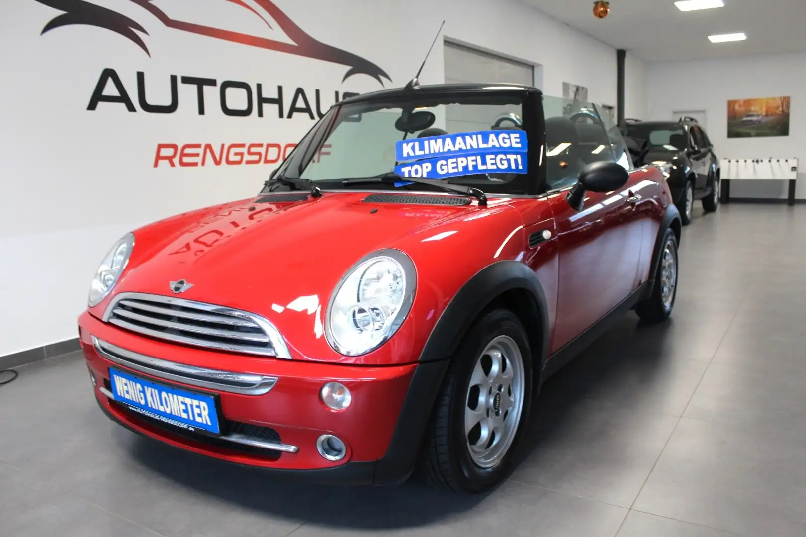 MINI One Cabrio One Rot - 1