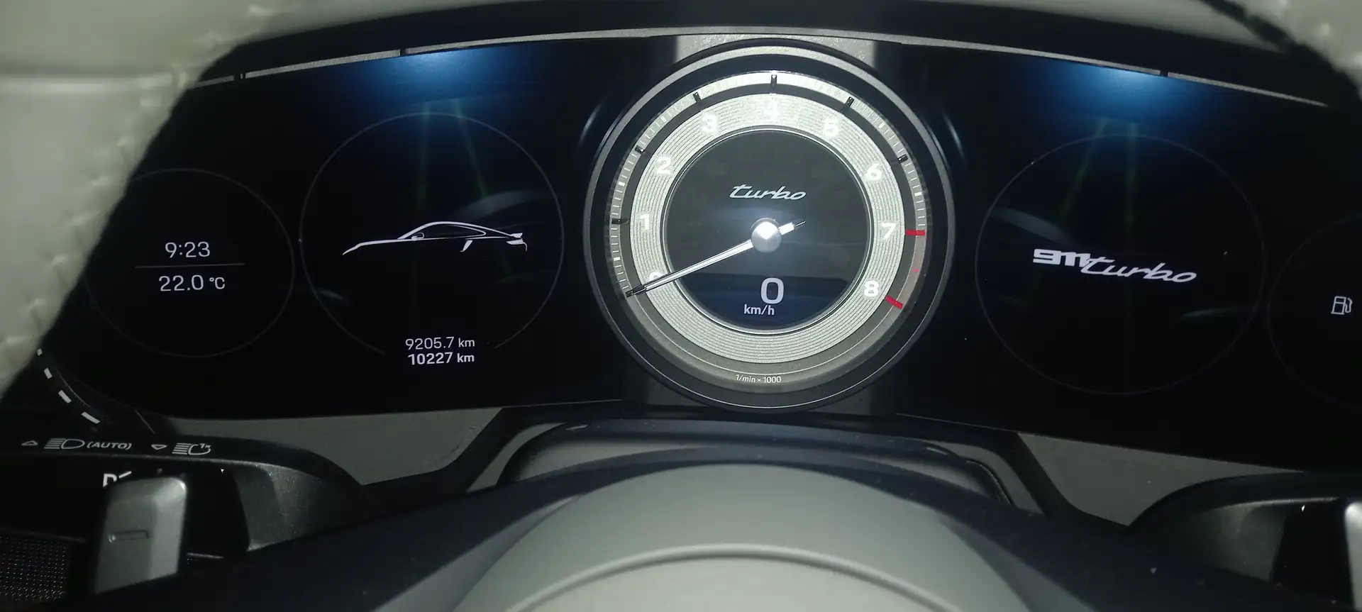 Porsche 992 911 Turbo PDK Negro - 2