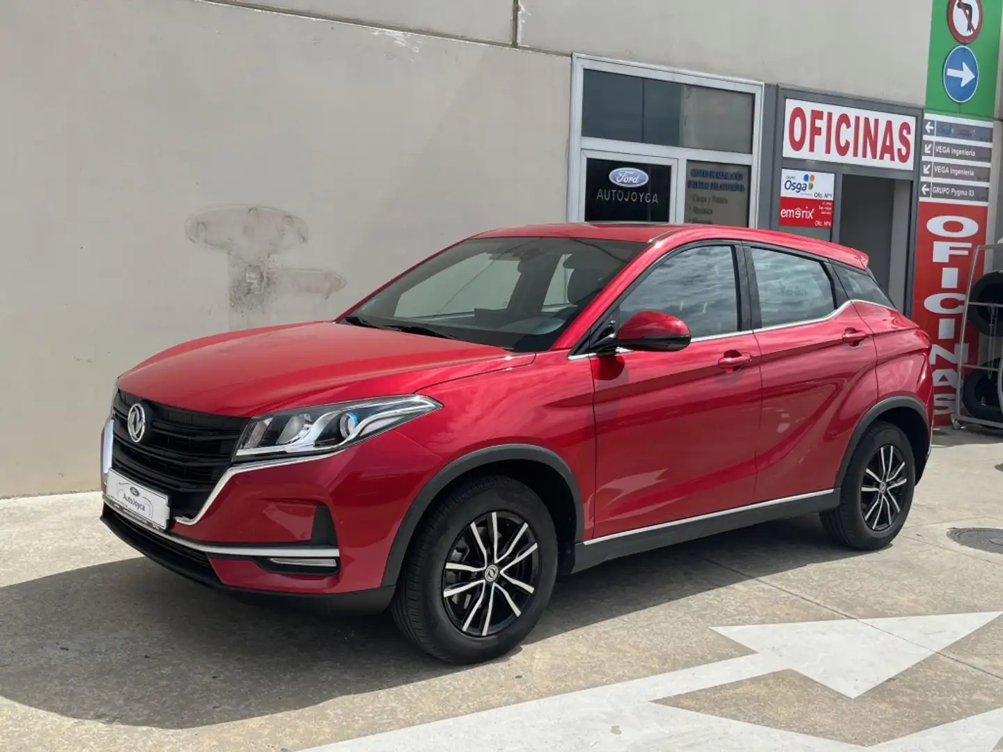 DFSK 500 Intelligent ECO 4x2 Aut Rojo - 2