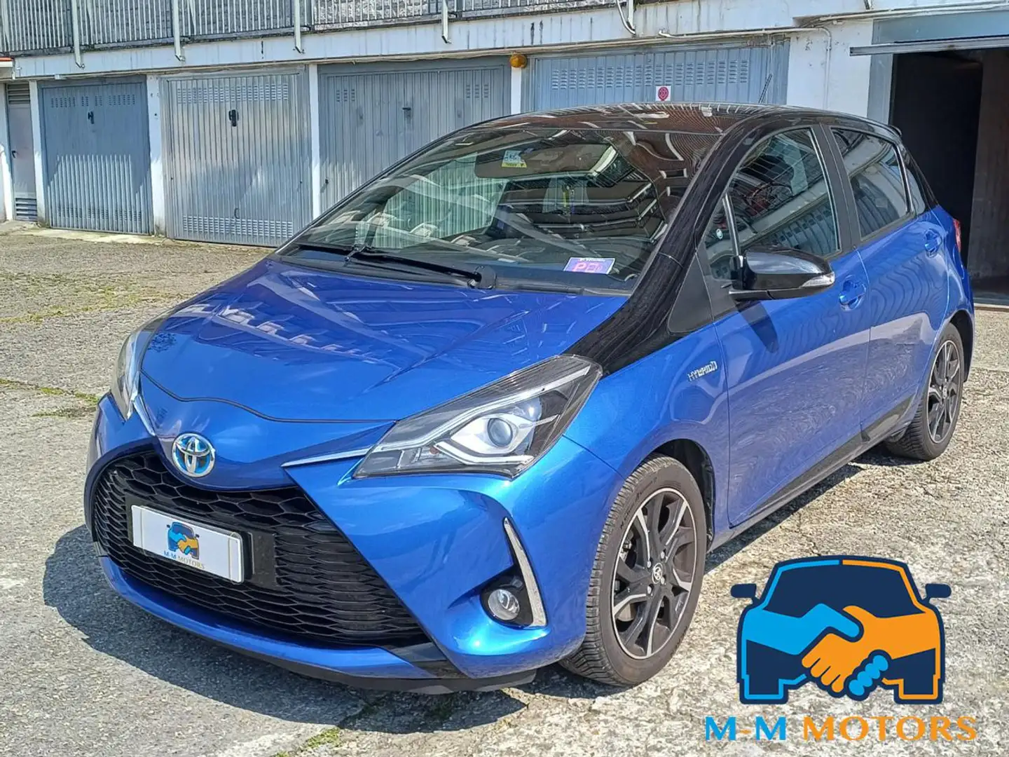 Toyota Yaris 1.5 Hybrid 5 porte Active Blu/Azzurro - 1
