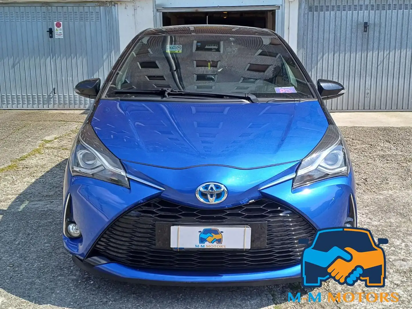 Toyota Yaris 1.5 Hybrid 5 porte Active Blu/Azzurro - 2