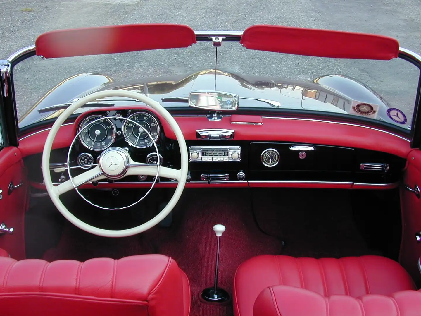 Mercedes-Benz 190 SL Чёрный - 2
