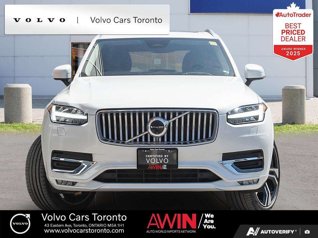 2024 Volvo XC90 B6 AWD Ultimate Bright Theme 7-Seater | 22" Wheels alt 2