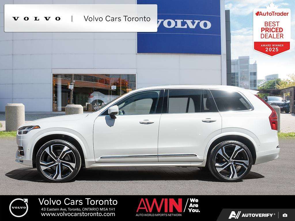 2024 Volvo XC90 B6 AWD Ultimate Bright Theme 7-Seater | 22" Wheels alt 3