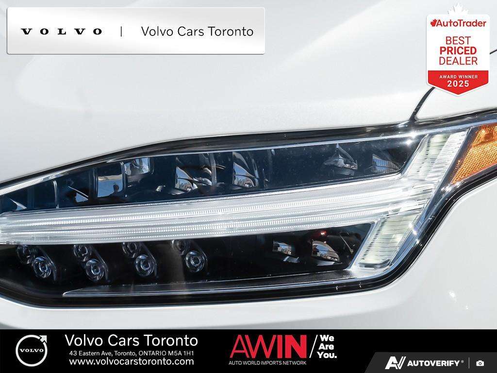 2024 Volvo XC90 B6 AWD Ultimate Bright Theme 7-Seater | 22" Wheels thumb 10