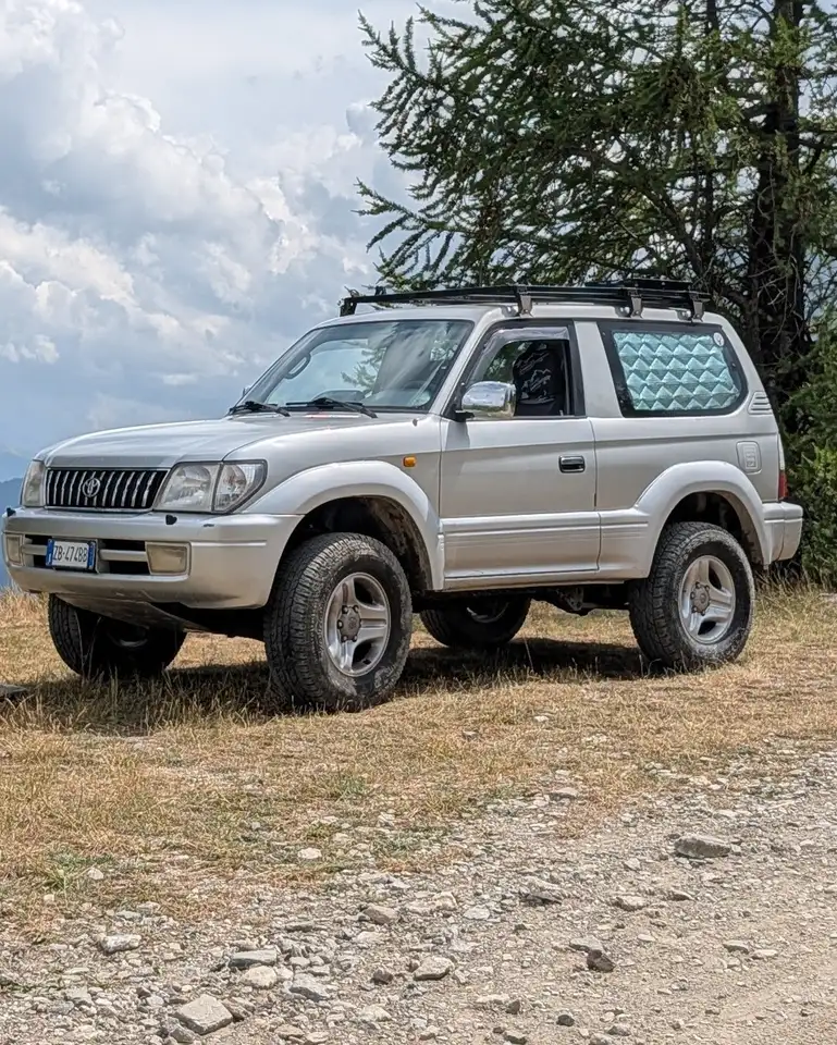 Toyota Land Cruiser kdj90, foto 3
