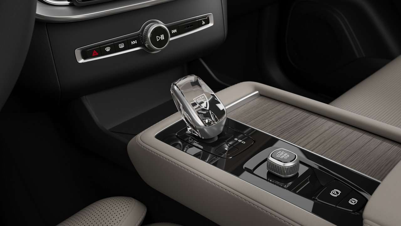 2026 Volvo XC90 B6 AWD Ultra Dark Theme 7-Seater thumb 11