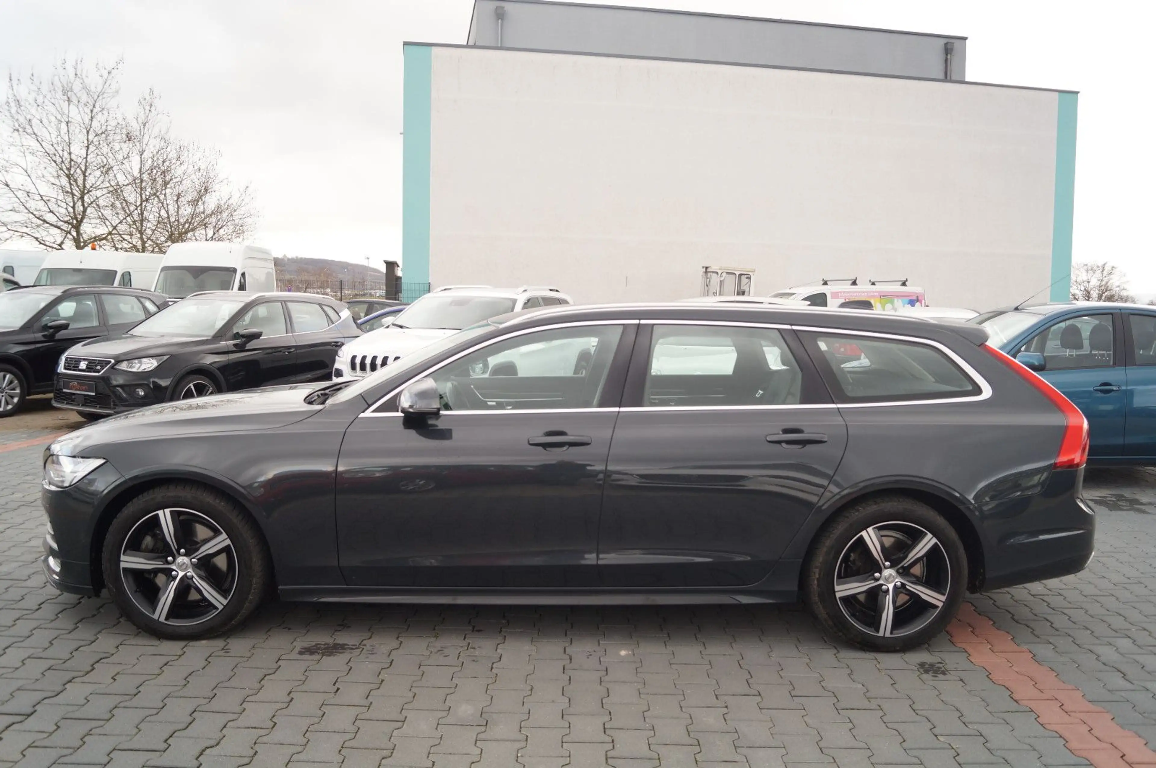 Volvo V90 Momentum AWD AUTOMATIOK 360° Leder SHZ Absat — photo 4