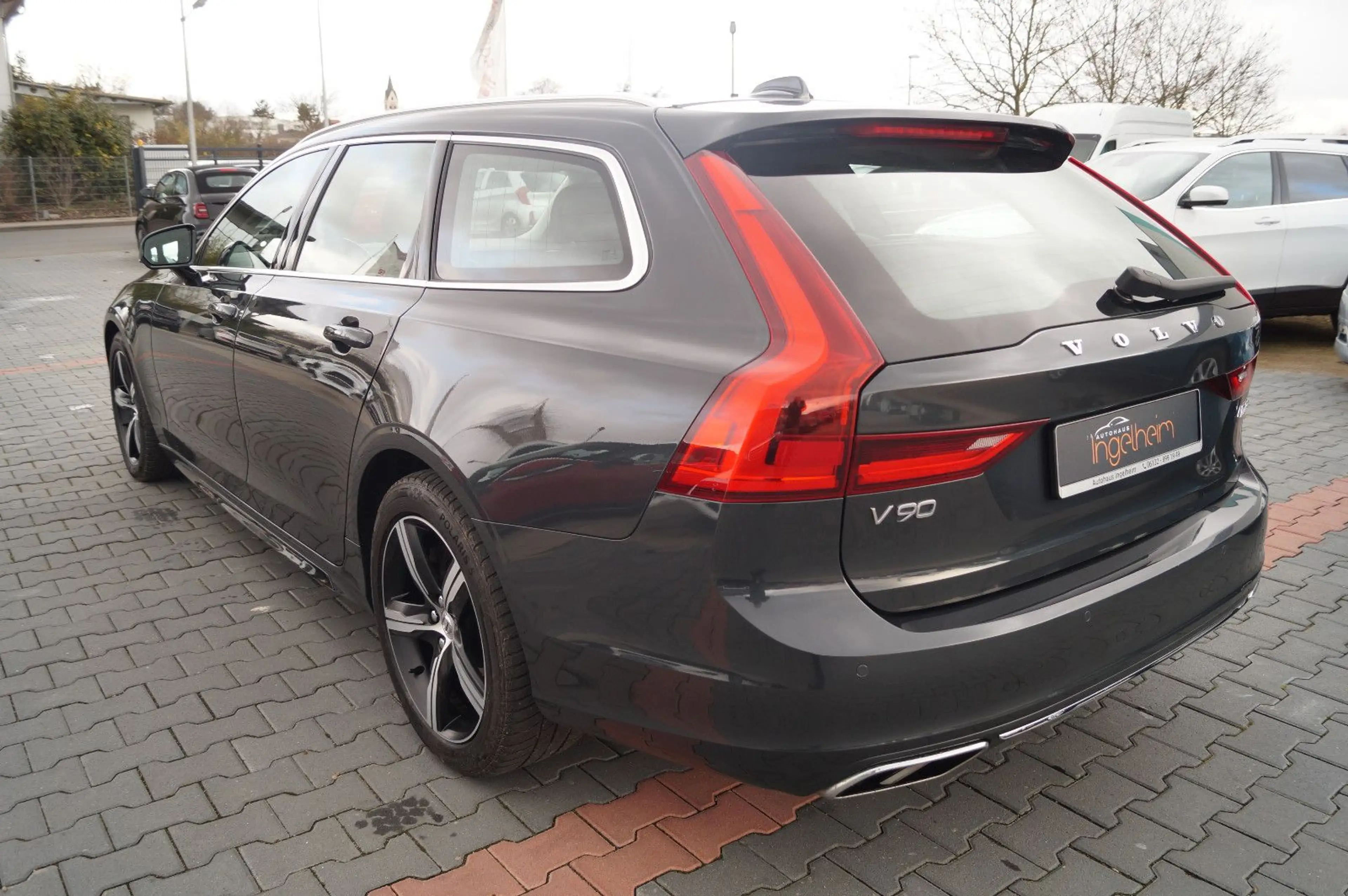 Volvo V90 Momentum AWD AUTOMATIOK 360° Leder SHZ Absat — photo 5