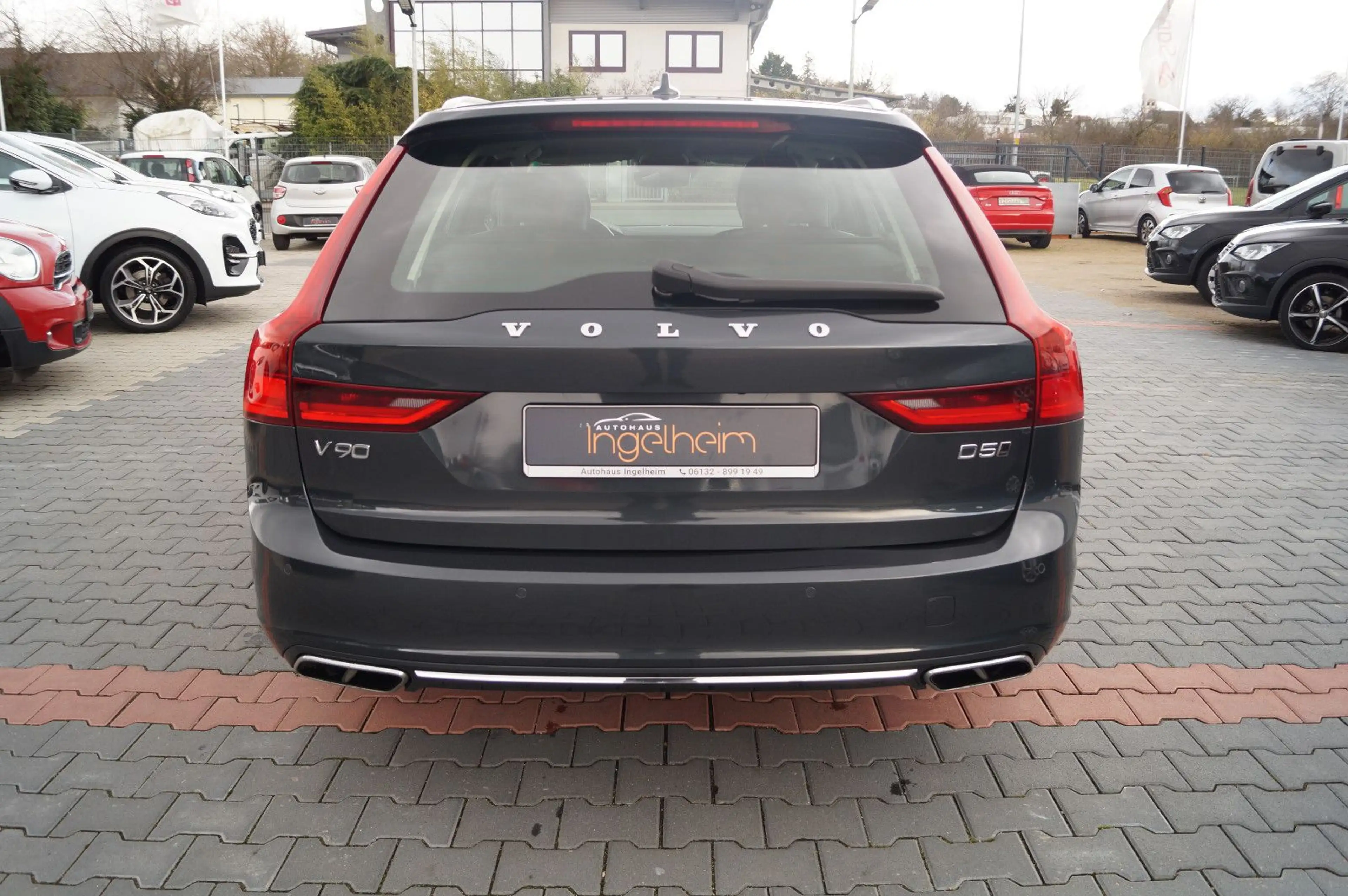 Volvo V90 Momentum AWD AUTOMATIOK 360° Leder SHZ Absat — photo 6