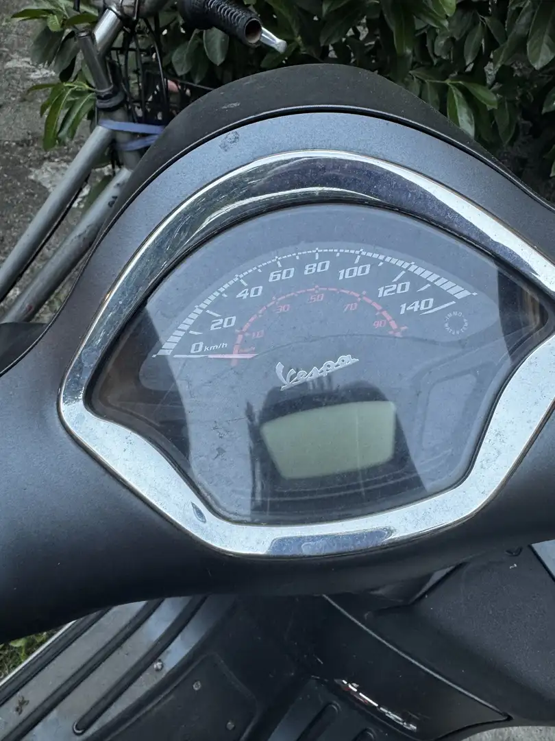 Piaggio GTS 125 - 2