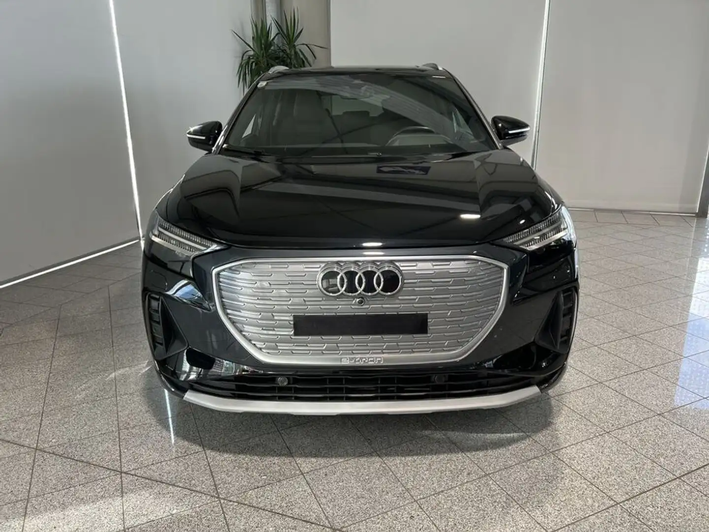 Audi Q4 e-tron Q4 50 e-tron quattro s-line Nero - 2