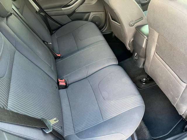 Ford Focus Turnier 1.0 EcoBoost LED Titanium2-Hand - Bild 12