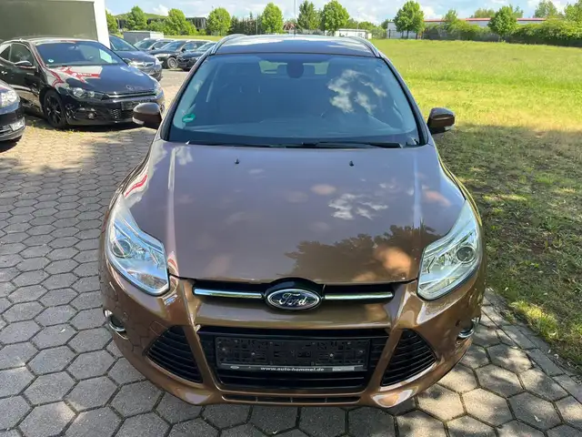 Ford Focus view 4