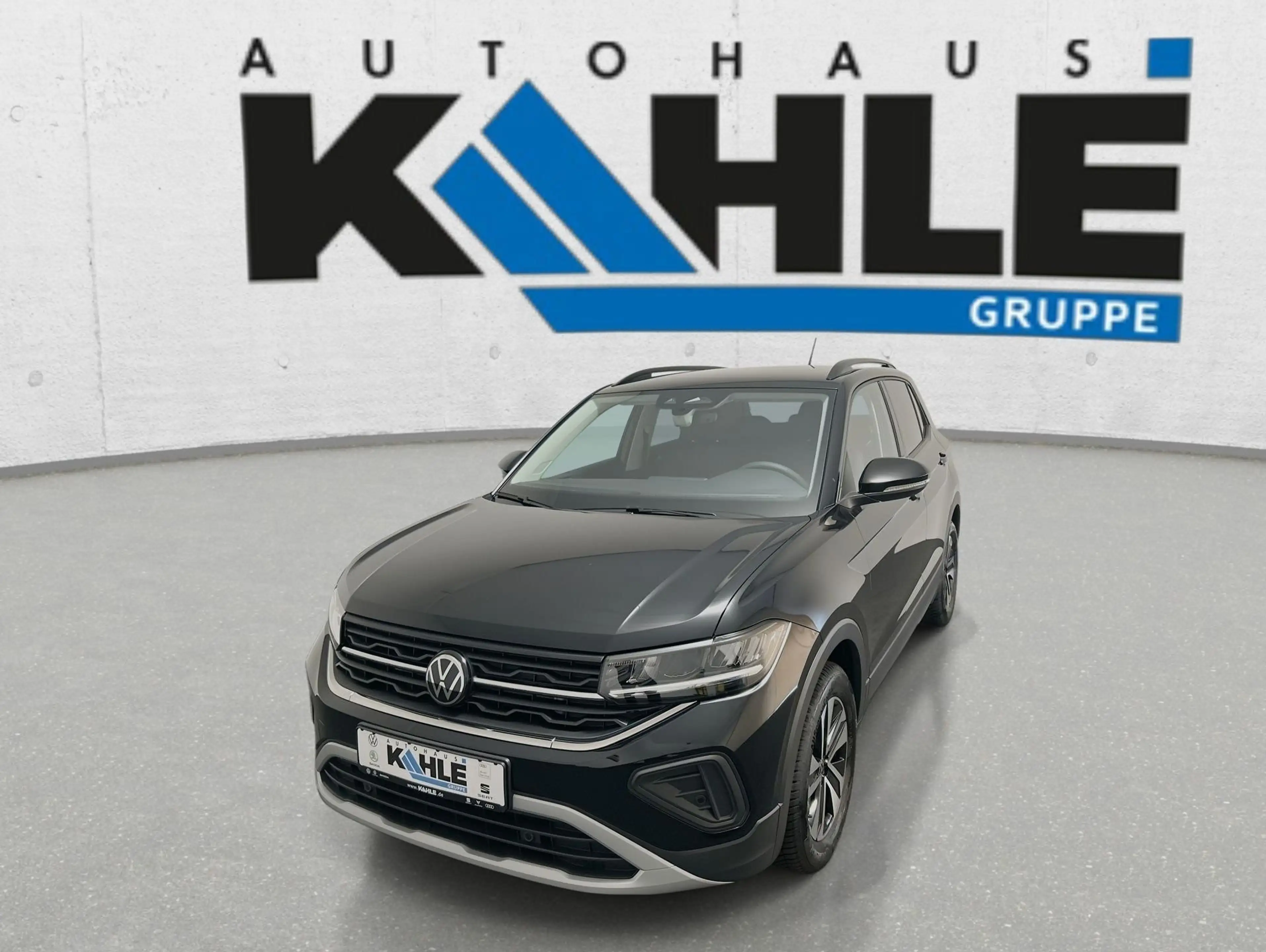 Volkswagen T-Cross 1.0 TSI DSG ENERGY CarPlay Black ACC AHK — photo 2