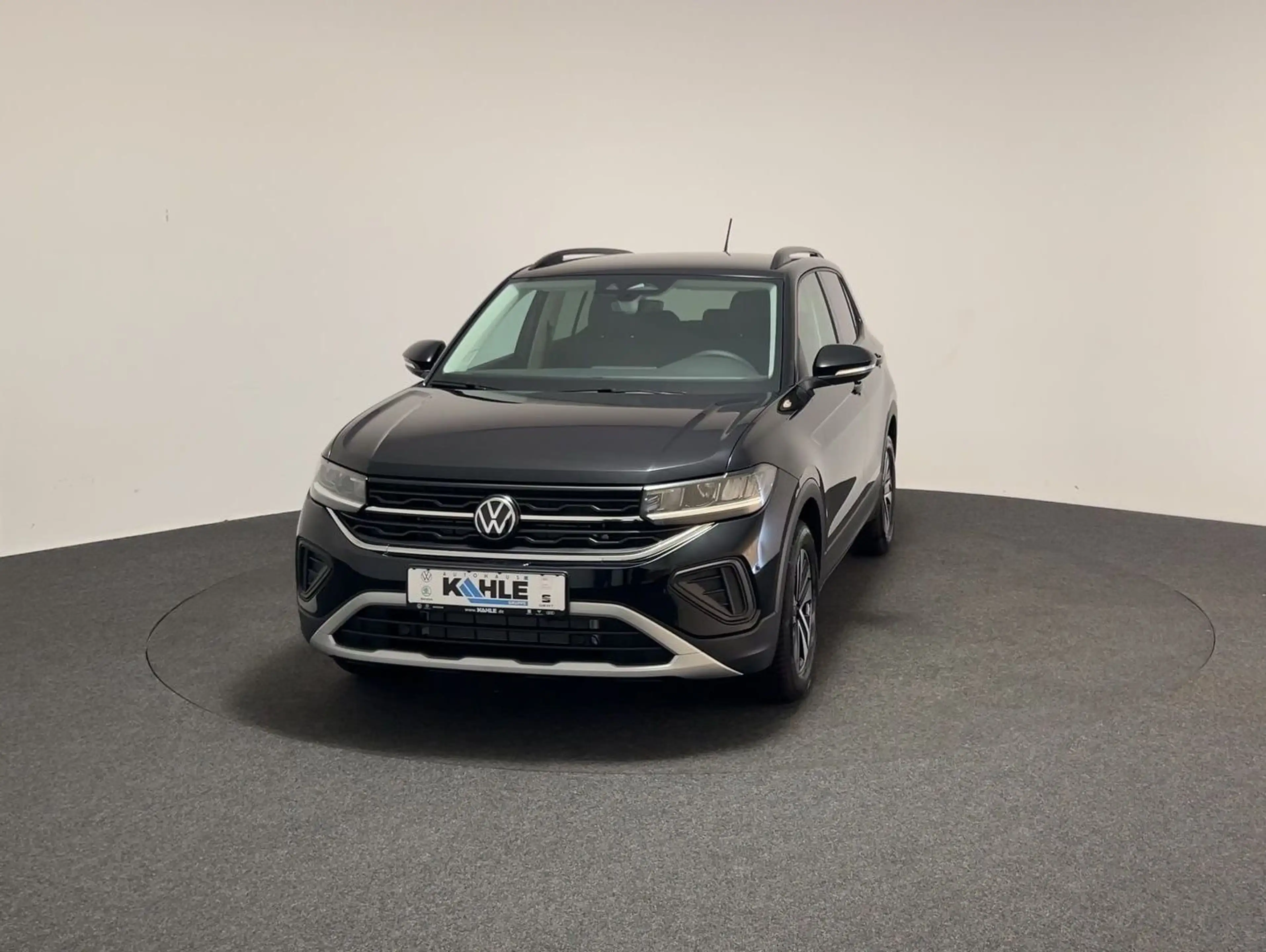 Volkswagen T-Cross 1.0 TSI DSG ENERGY CarPlay Black ACC AHK — photo 4