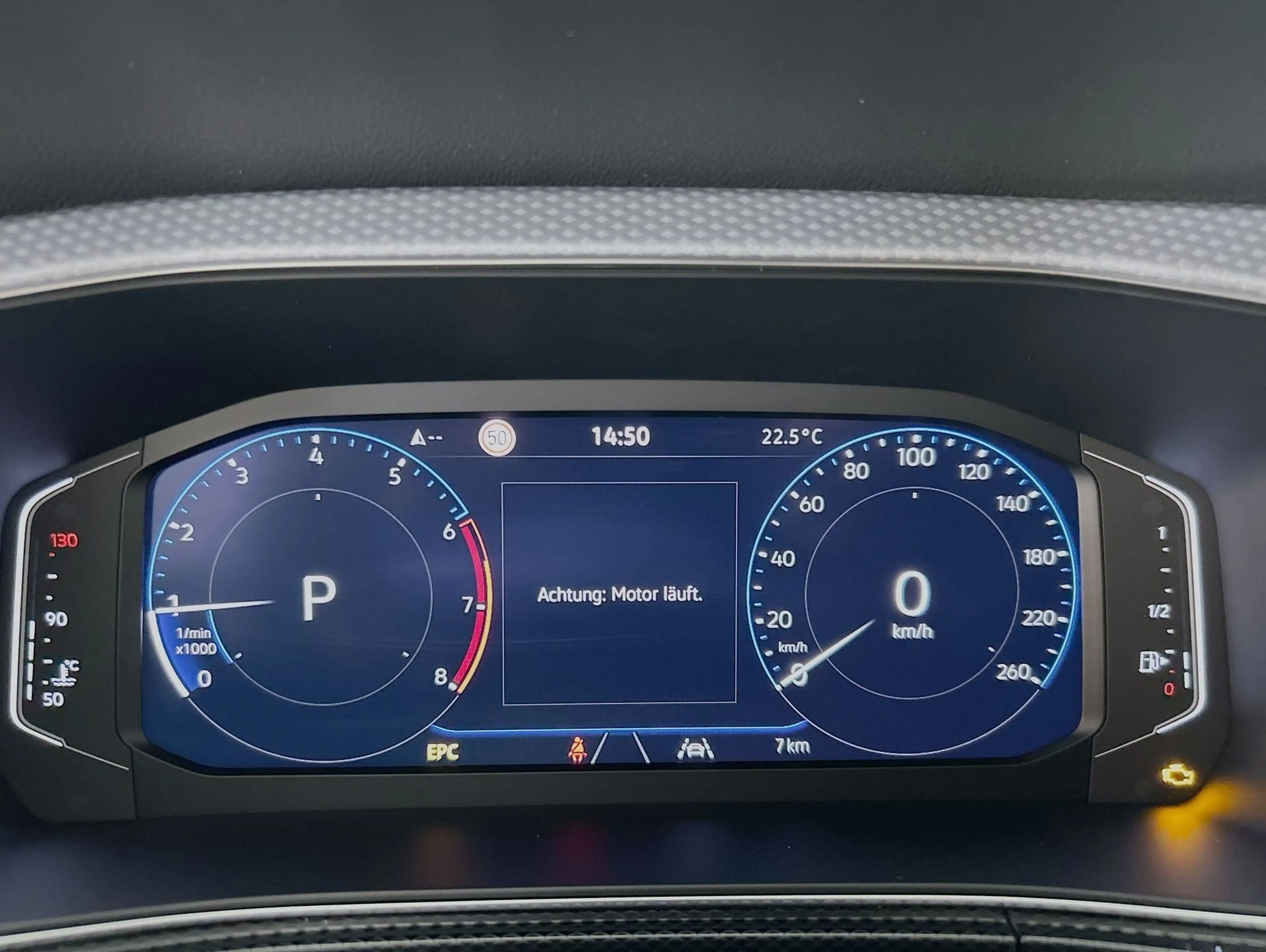 Volkswagen T-Cross 1.0 TSI DSG ENERGY CarPlay Black ACC AHK — photo 8