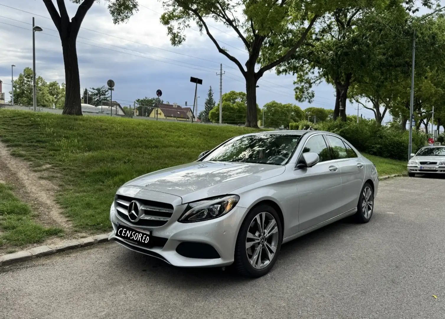 Mercedes-Benz C 220 d Avantgarde - 1