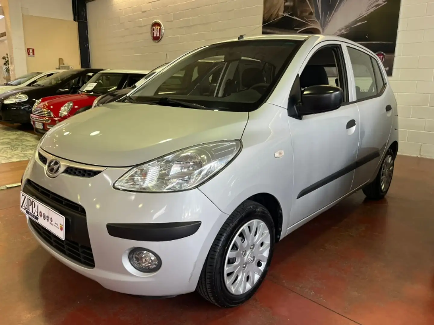 Hyundai i10 1.1 12V BlueDrive GPL Argento - 1