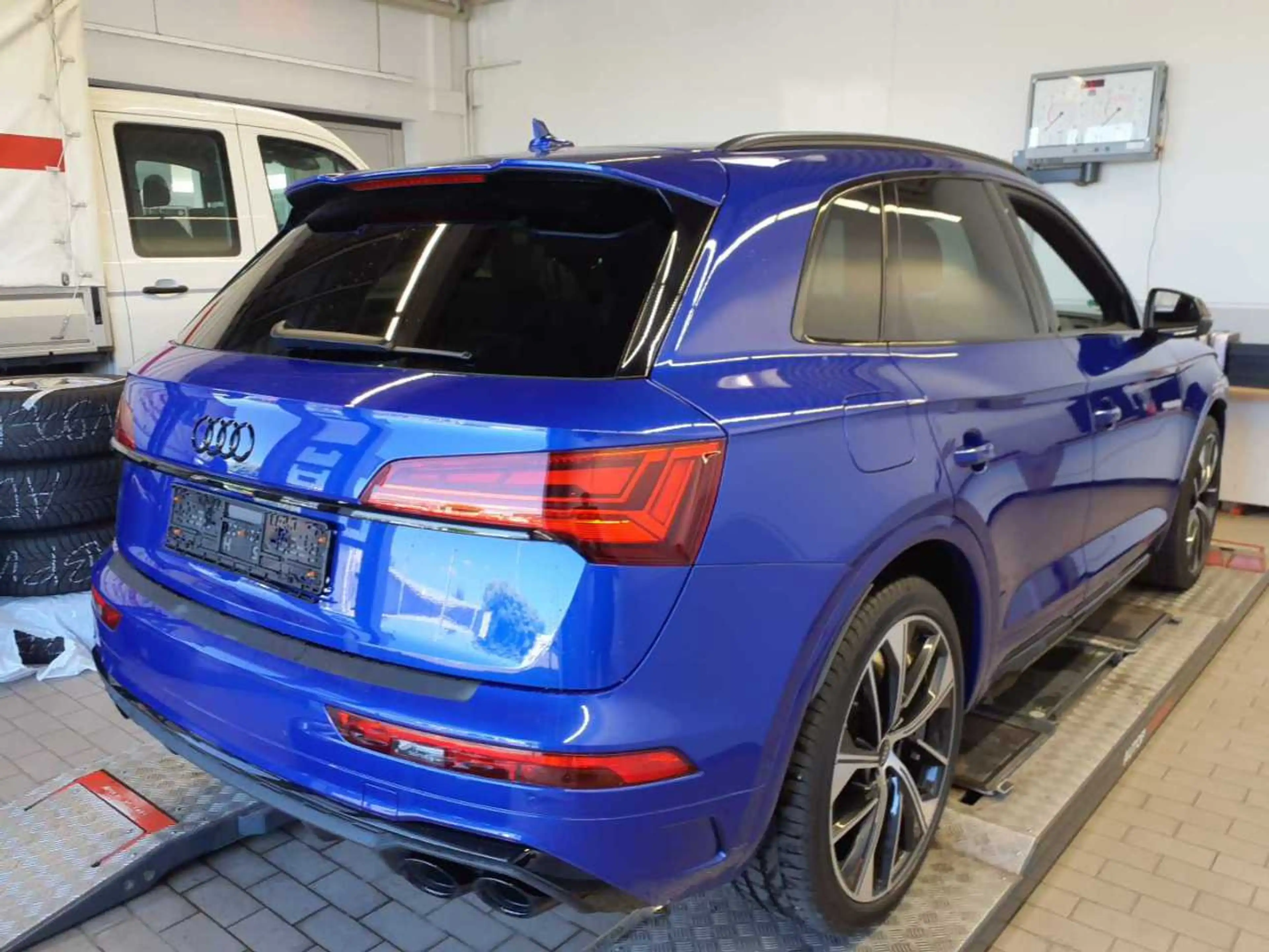 Audi SQ5 TDI tiptronic +OPTIK+360°+VIRTUAL+LED+ASSIST — photo 7