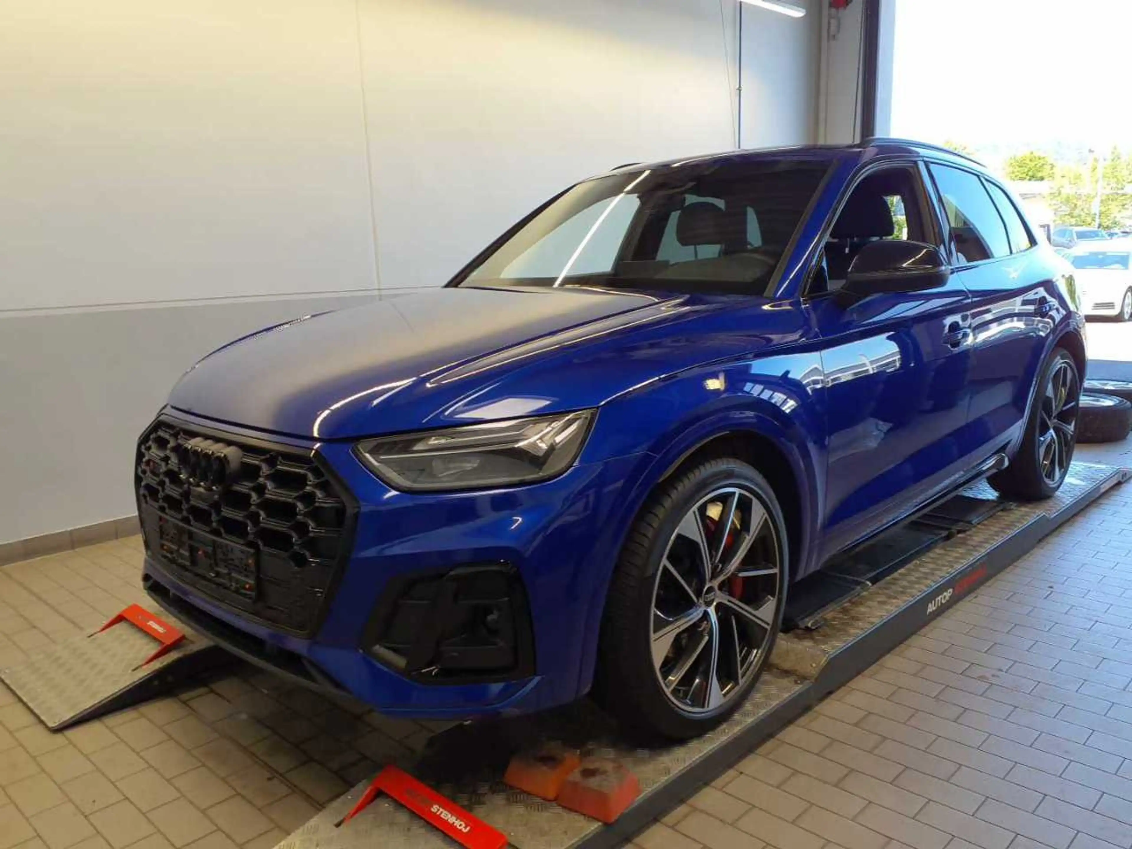 Audi SQ5 TDI tiptronic +OPTIK+360°+VIRTUAL+LED+ASSIST — photo 2