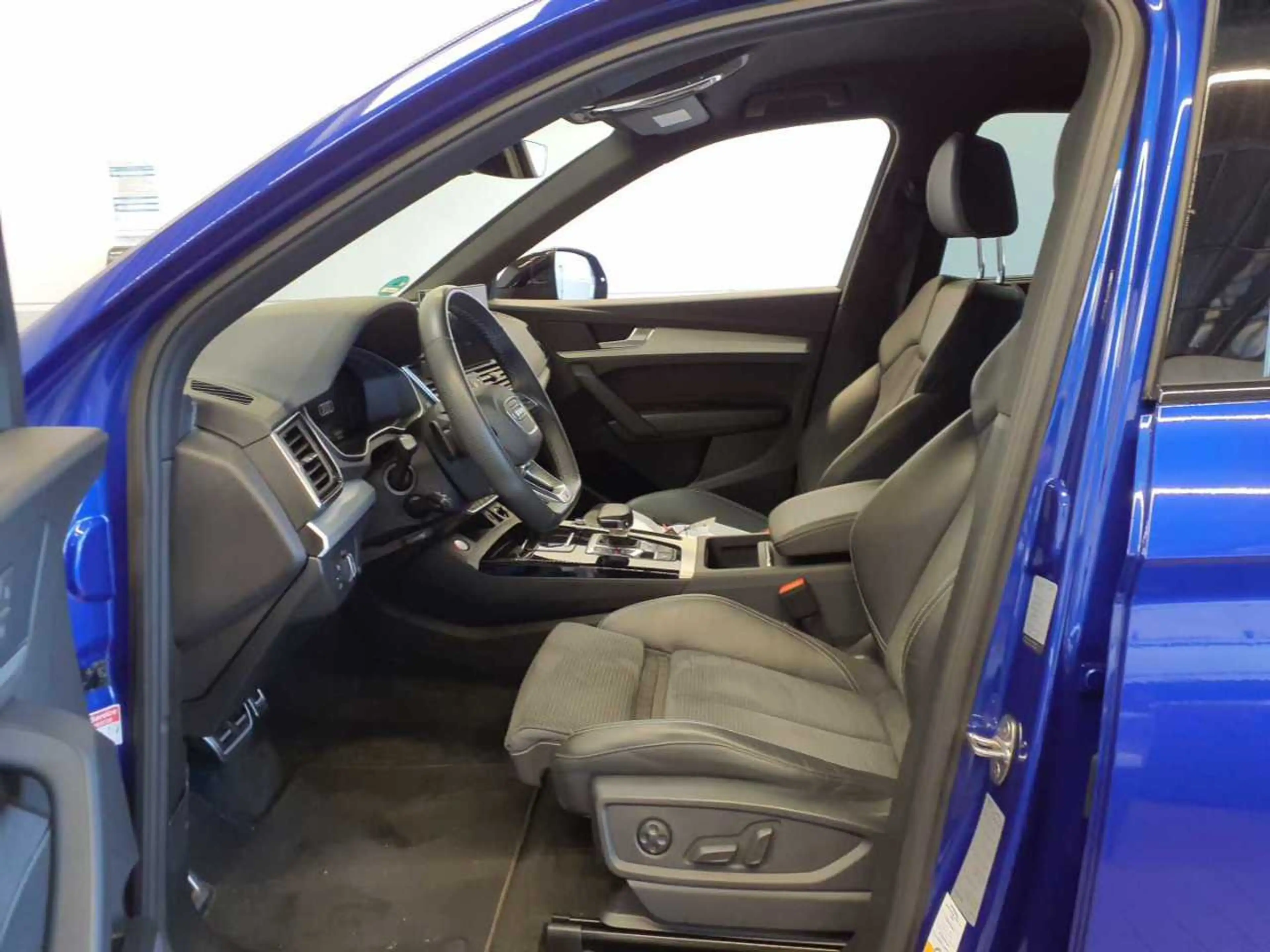 Audi SQ5 TDI tiptronic +OPTIK+360°+VIRTUAL+LED+ASSIST — photo 3