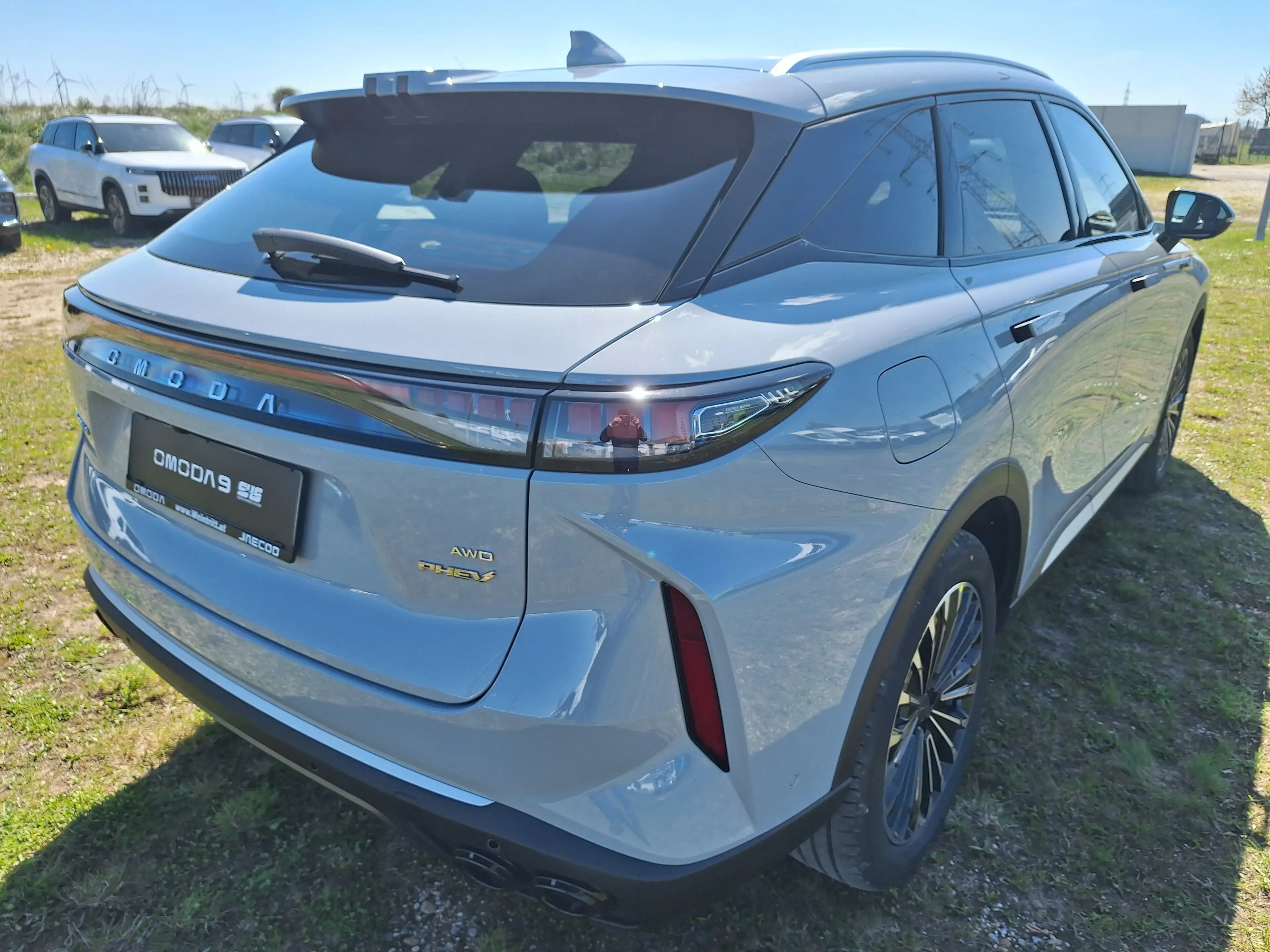 Omoda 9 Omoda 9 PHEV Premium — photo 4