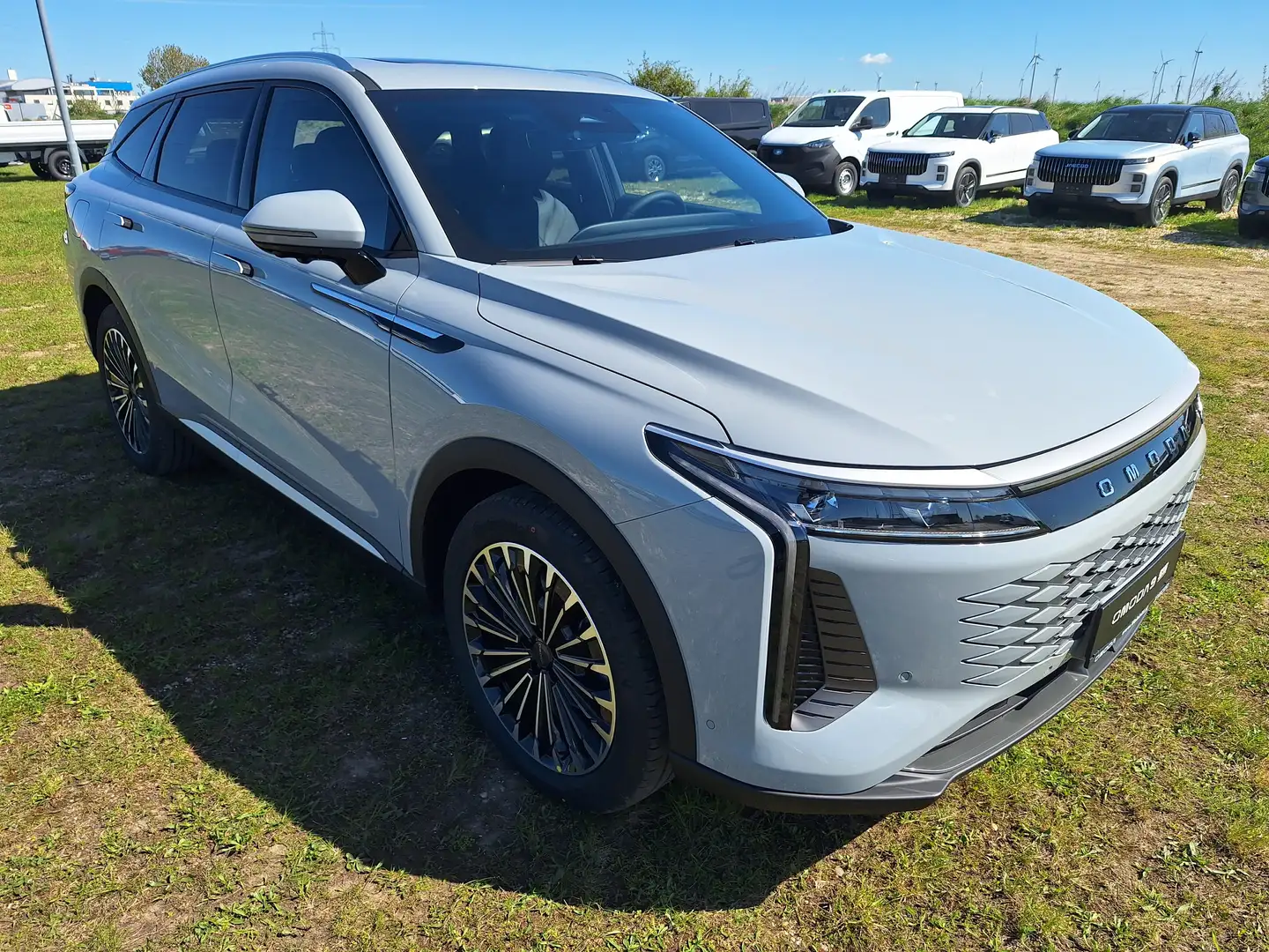 Omoda 9 Omoda 9 PHEV Premium Grau - 1