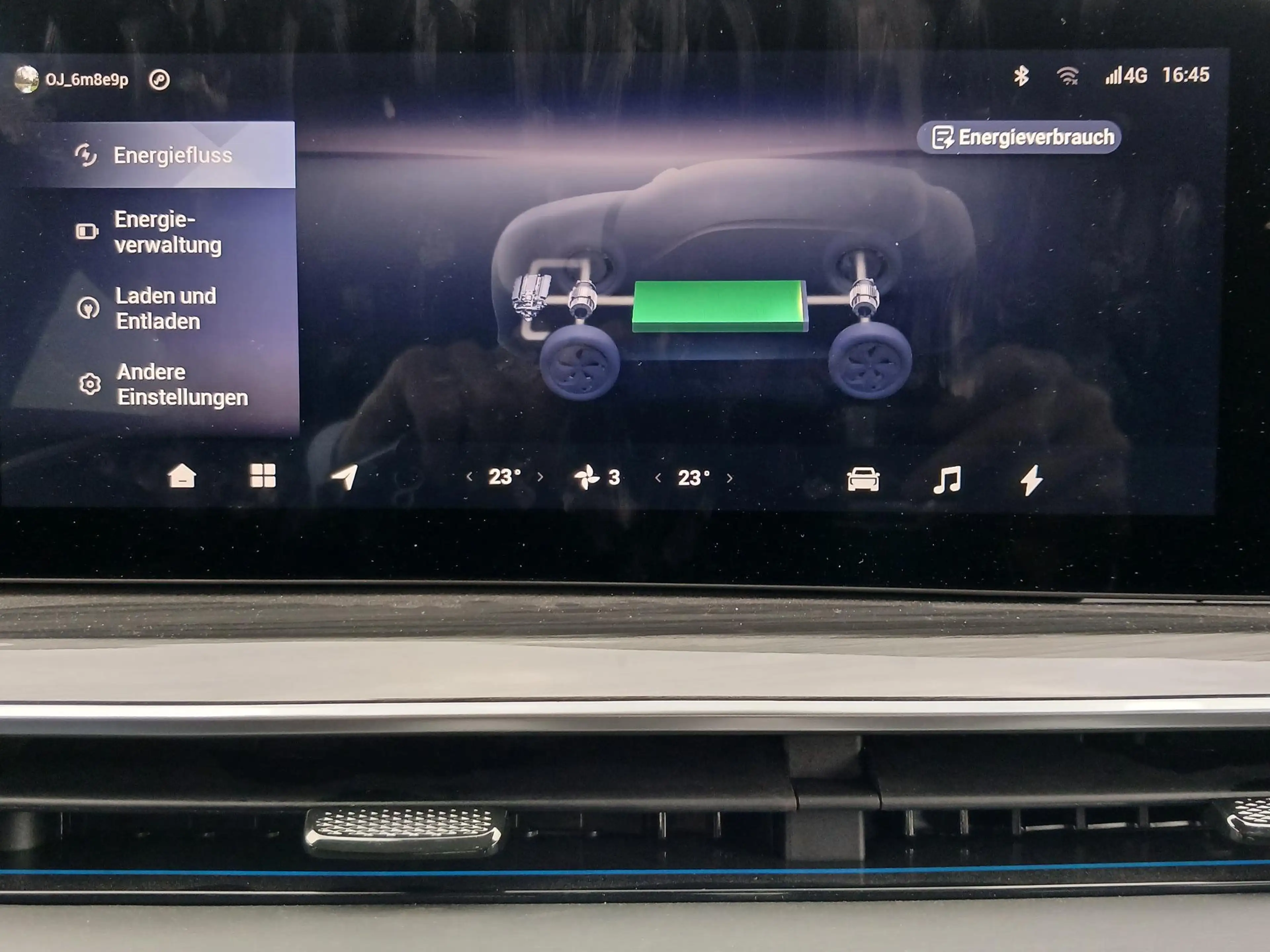 Omoda 9 Omoda 9 PHEV Premium — photo 13