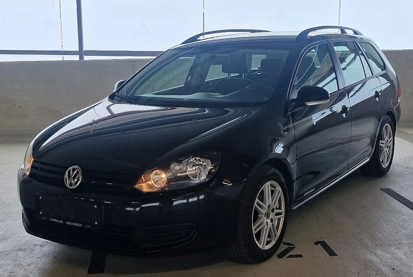 Volkswagen Golf Variant Rabbit 1,6 TDI DPF Schwarz - 1