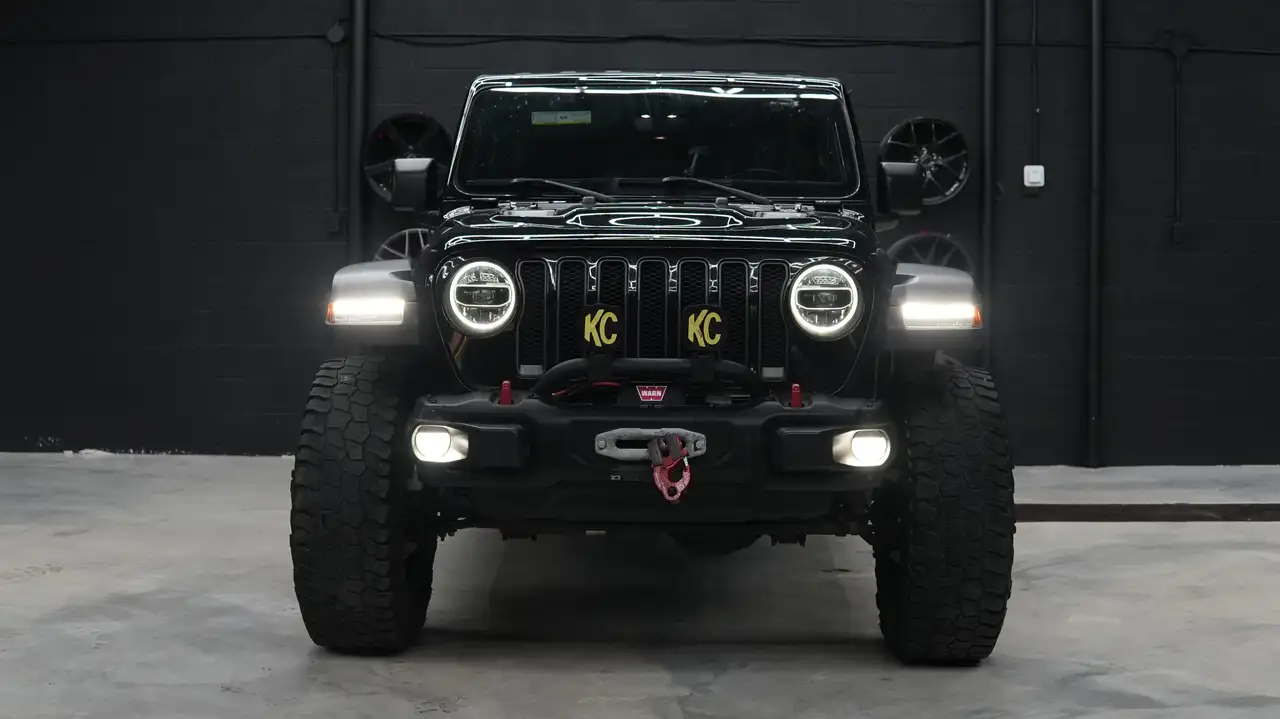 Jeep Wrangler photo Jeep Wrangler