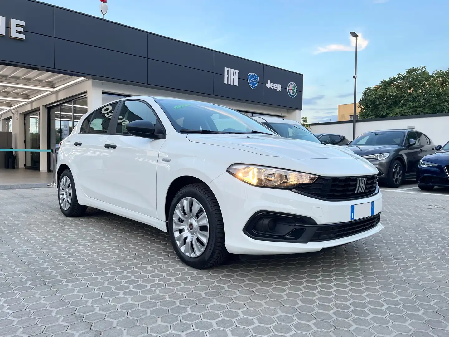 Fiat Tipo Tipo 5p 1.3 Mjt 95 CV Weiß - 2