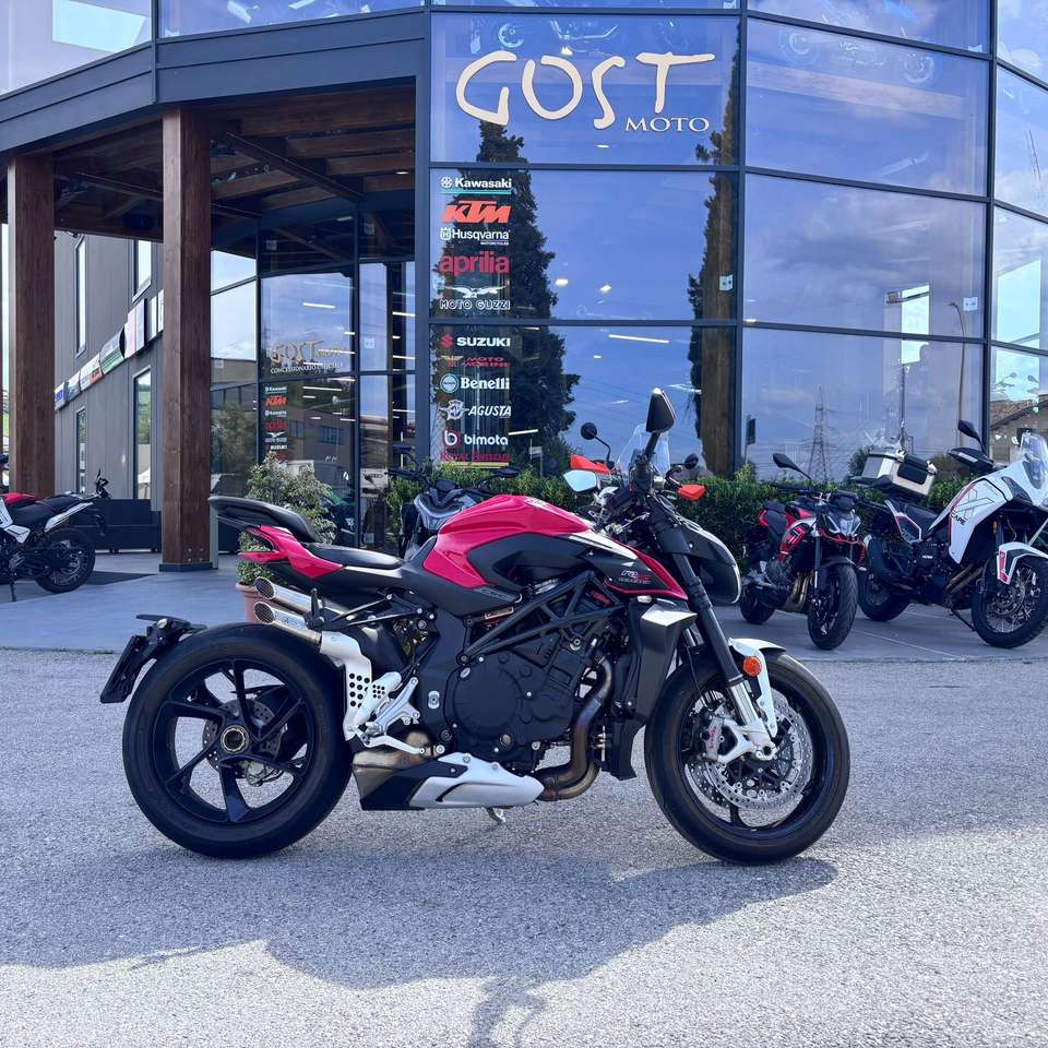 MV Agusta Brutale