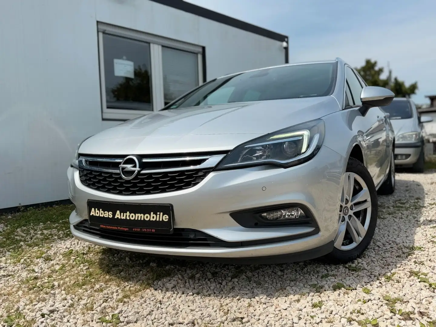 Opel Astra K Sports Tourer Dynamic, Automatik Silber - 1