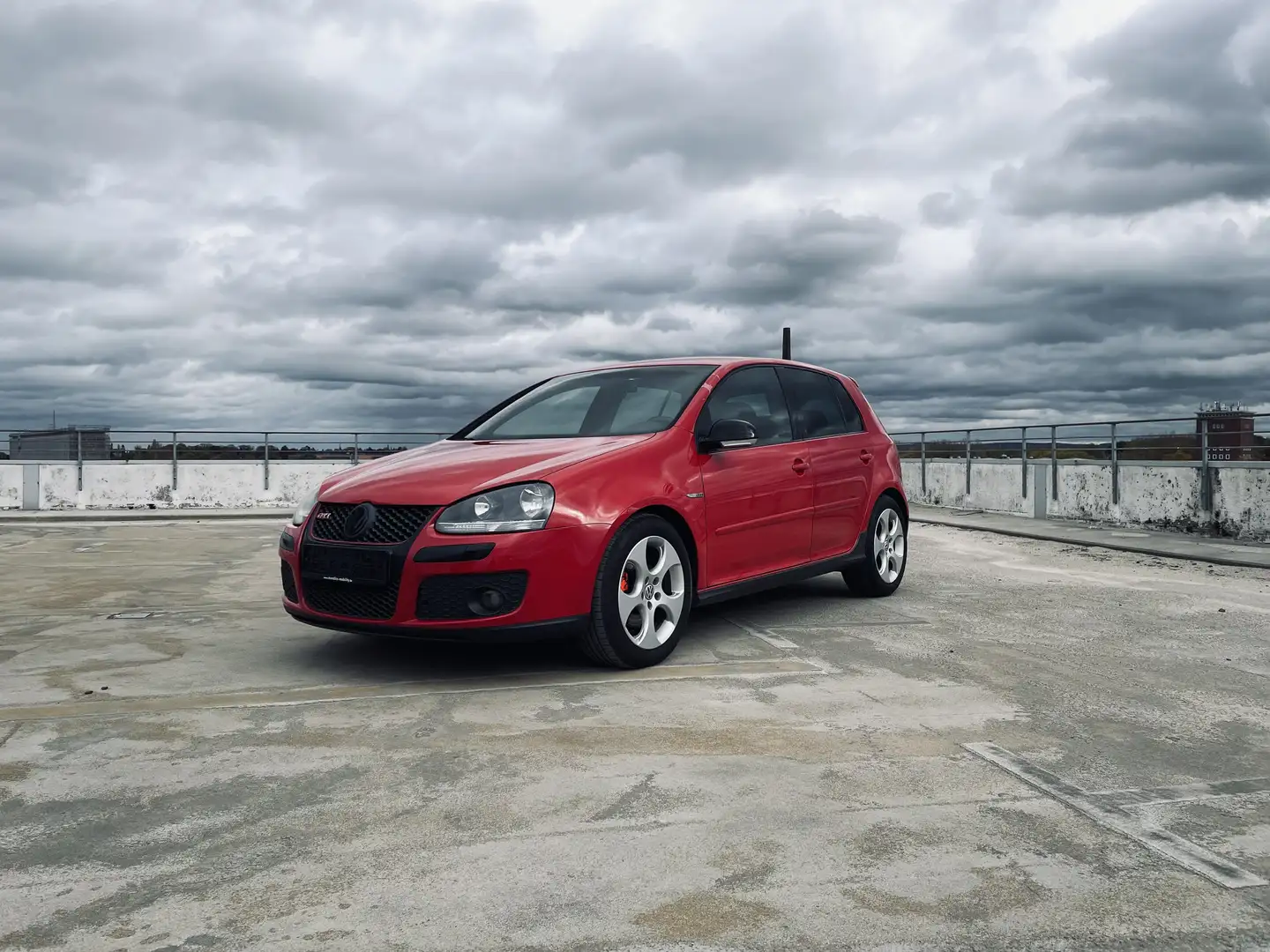 Volkswagen Golf GTI 2.0 FSI - 1