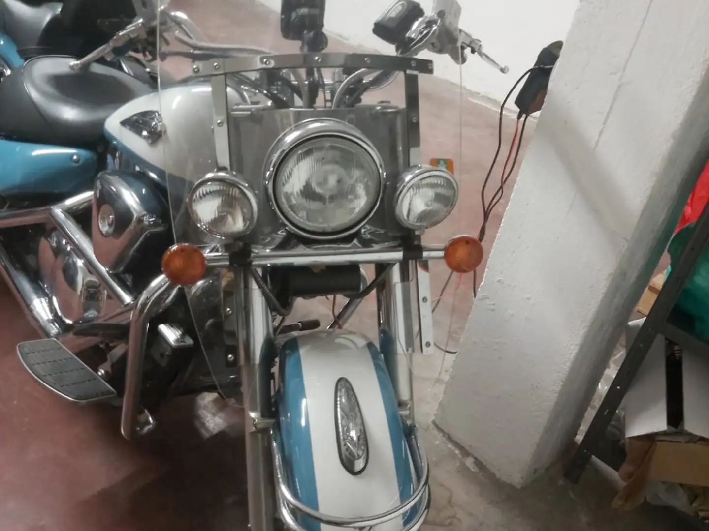 Suzuki VL 1500 Blanco - 2