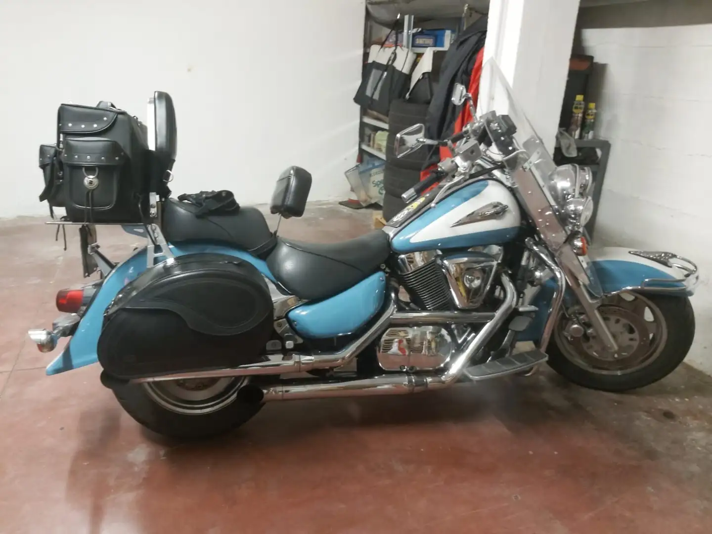 Suzuki VL 1500 Blanco - 1