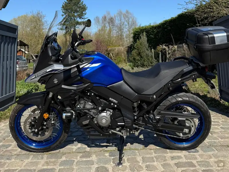 Suzuki V-Strom 650 XT - foto 2