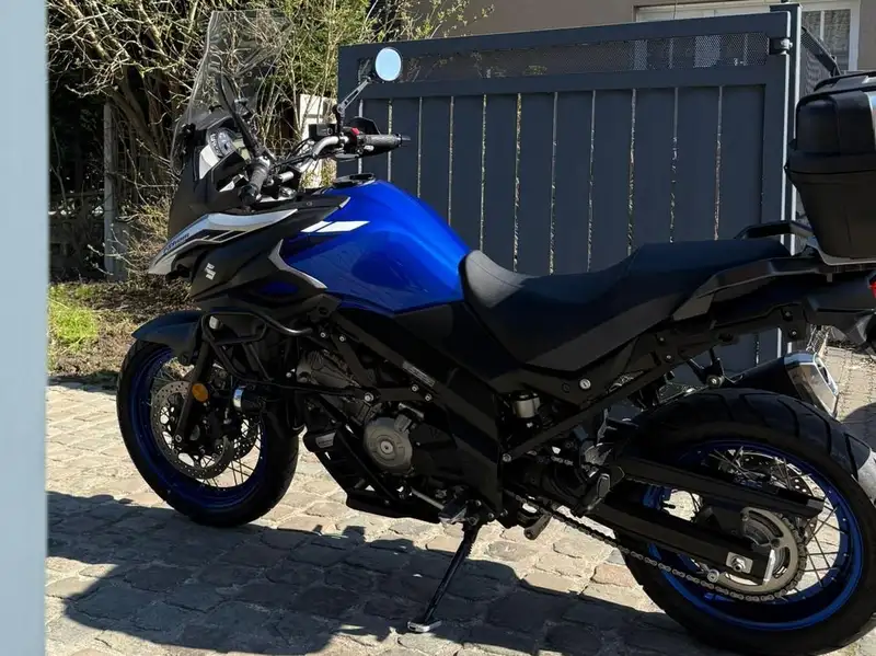 Suzuki V-Strom 650 XT - foto 7