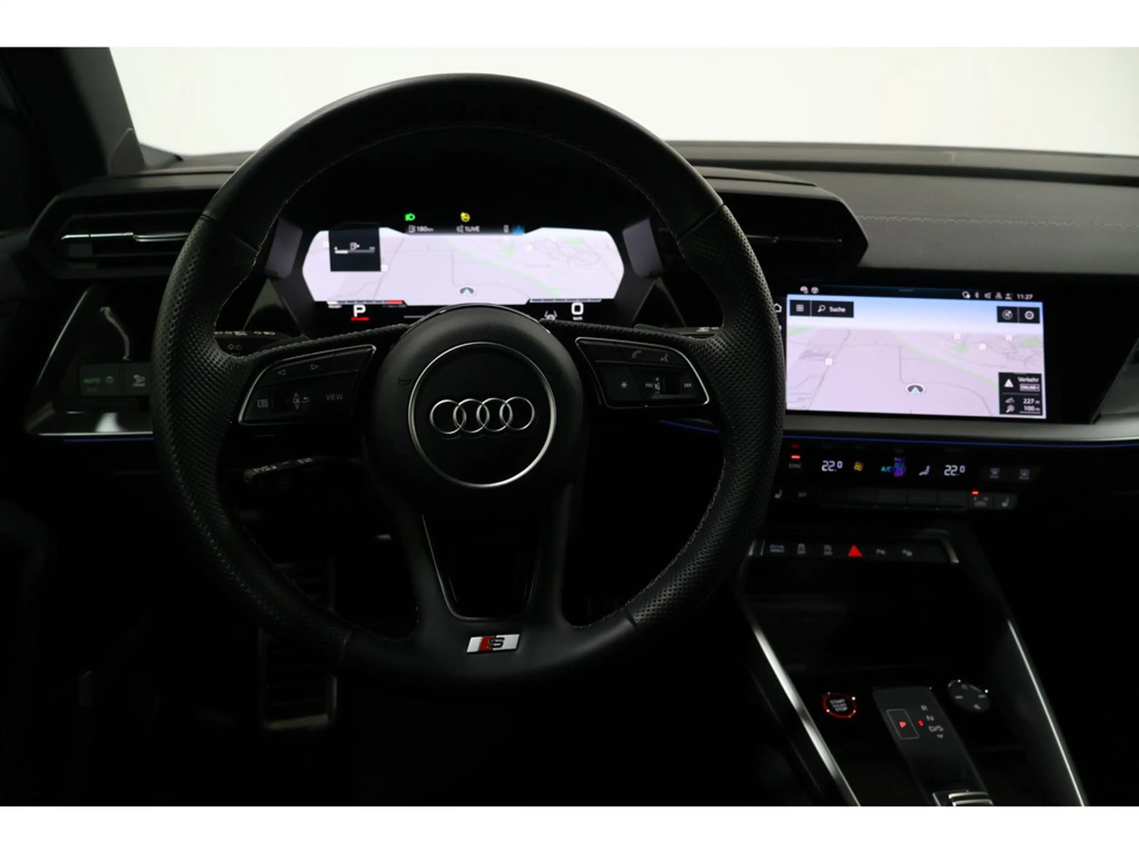 Audi S3 Limo 2.0 TFSI quattro B&O*Pano*Matrix * — photo 10