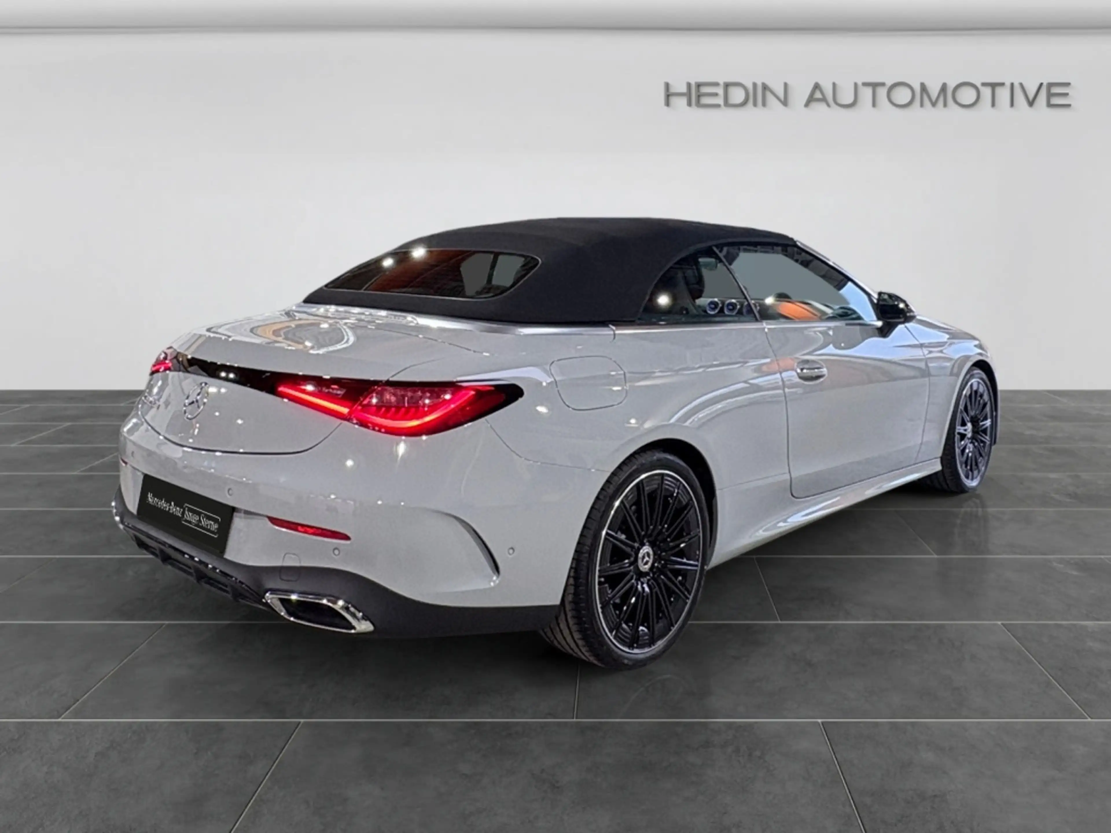 Mercedes-Benz CLE 220 d Cabriolet AMG|NIGHT|AMBI|MBUX|SHZ|KAM — photo 6