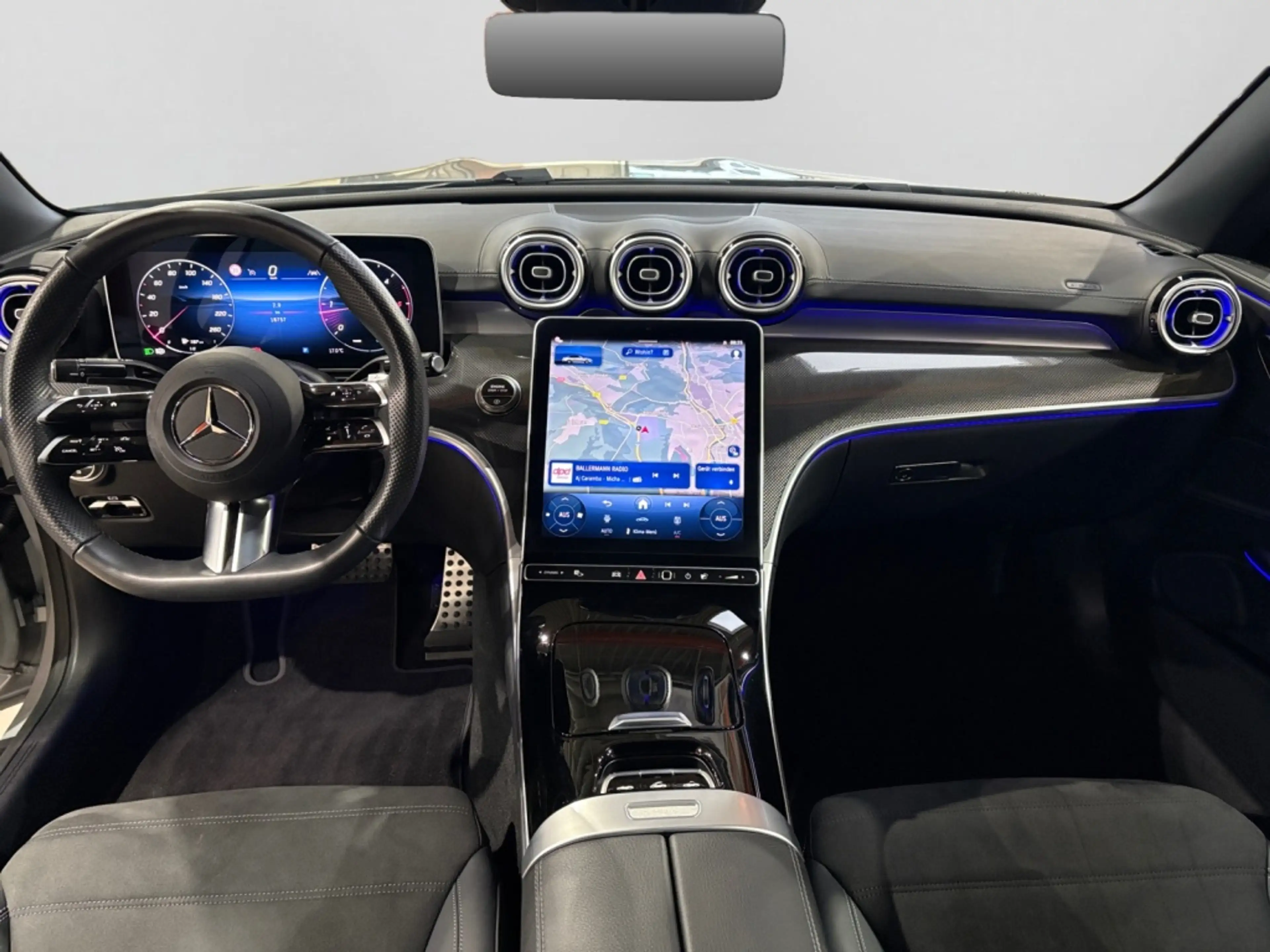 Mercedes-Benz CLE 220 d Cabriolet AMG|NIGHT|AMBI|MBUX|SHZ|KAM — photo 11