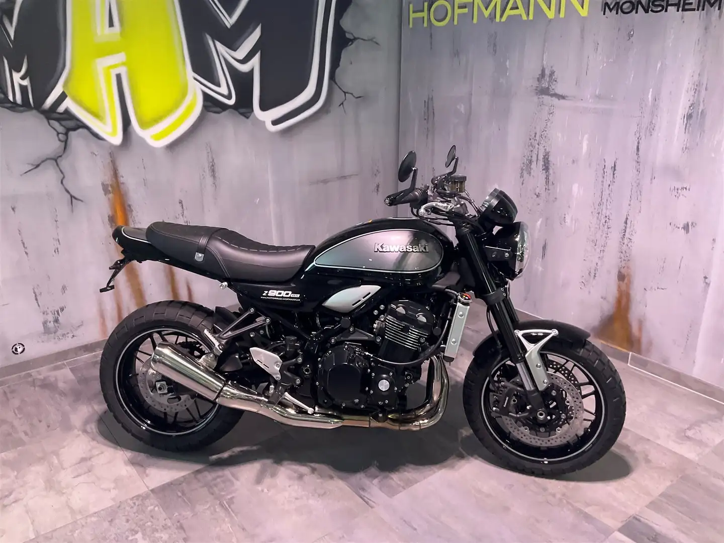 Kawasaki Z 900 SONDERPREIS mit Umbau Noir - 1